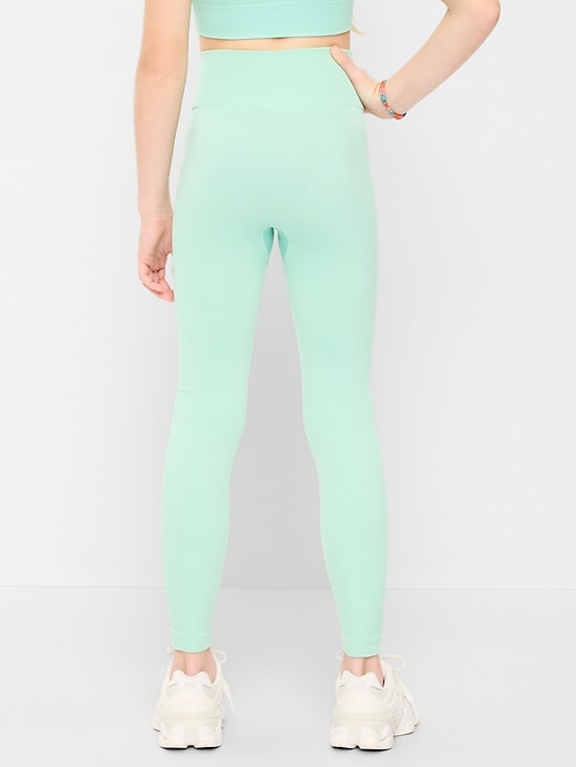 Image number 2 showing, Fitted High-Waisted 7/8-Length Seamless Performance Leggings for Girls