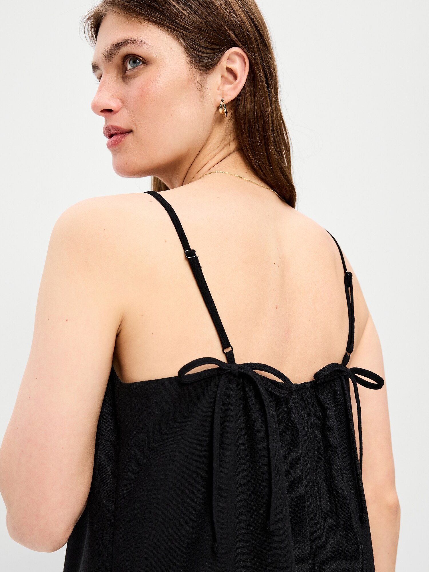 Женское платье Old Navy Strappy Mini Shift, цвет: Чёрный — фото 3
