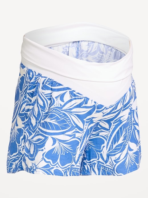 Image number 4 showing, Maternity Linen-Blend Pull-On Shorts -- 3.5-inch inseam
