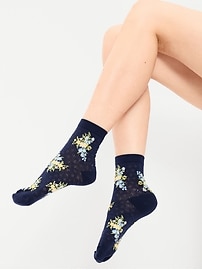 Image number 1 showing, Floral Crew Socks 2-Pack for Women