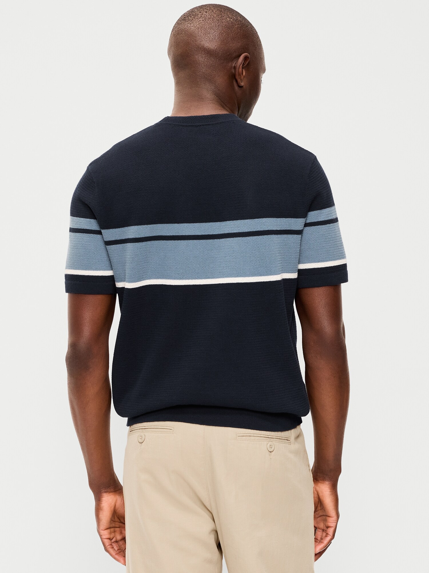 Мужской свитер Old Navy Relaxed Color-Block Sweater T-Shirt, цвет: Тёмно-синий — фото 2