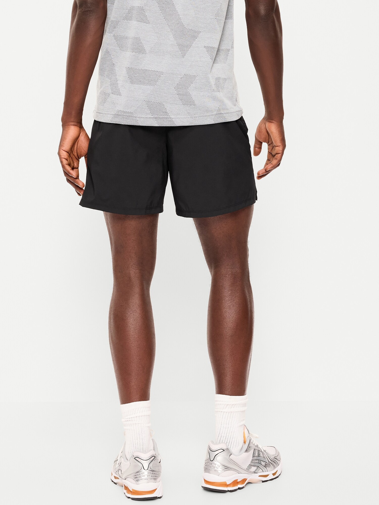 Мужские шорты Old Navy Performance Vent Run Shorts -- 5-inch inseam, цвет: Чёрный — фото 2