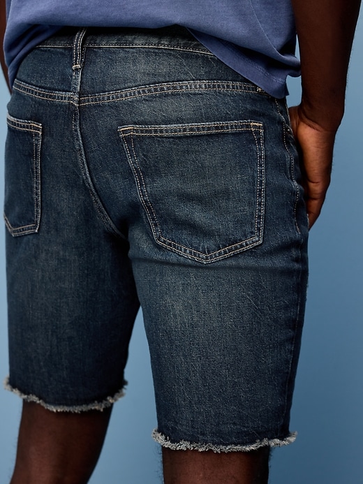 Image number 4 showing, Slim Built-In Flex Jean Shorts-- 9-inch inseam