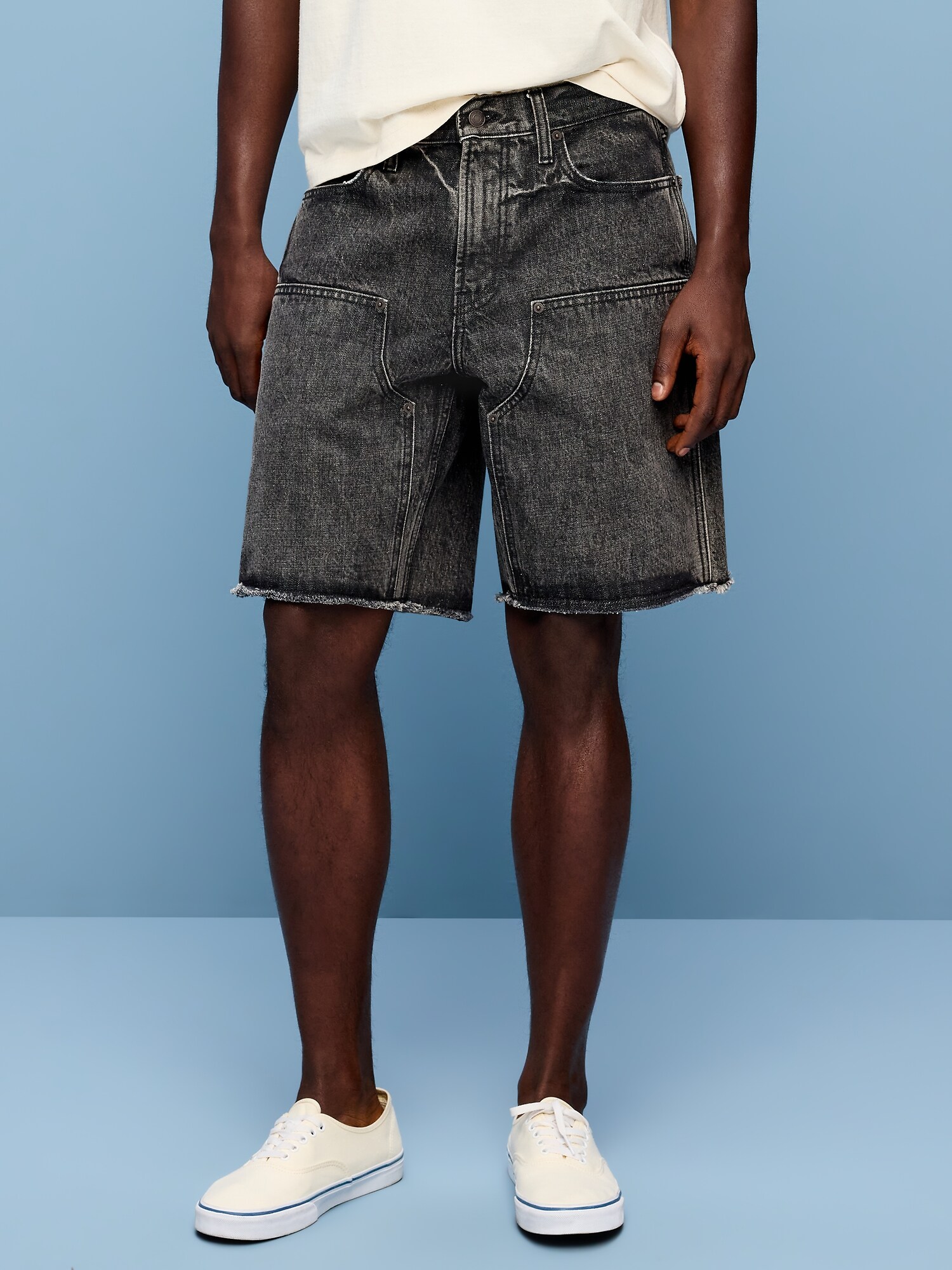 Мужские шорты Old Navy Baggy Carpenter Jean Shorts-- 10-inch inseam, цвет: Чёрный варёный — фото 2