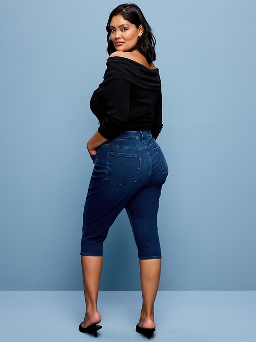 Image number 9 showing, High-Waisted Wow Capri Jeans