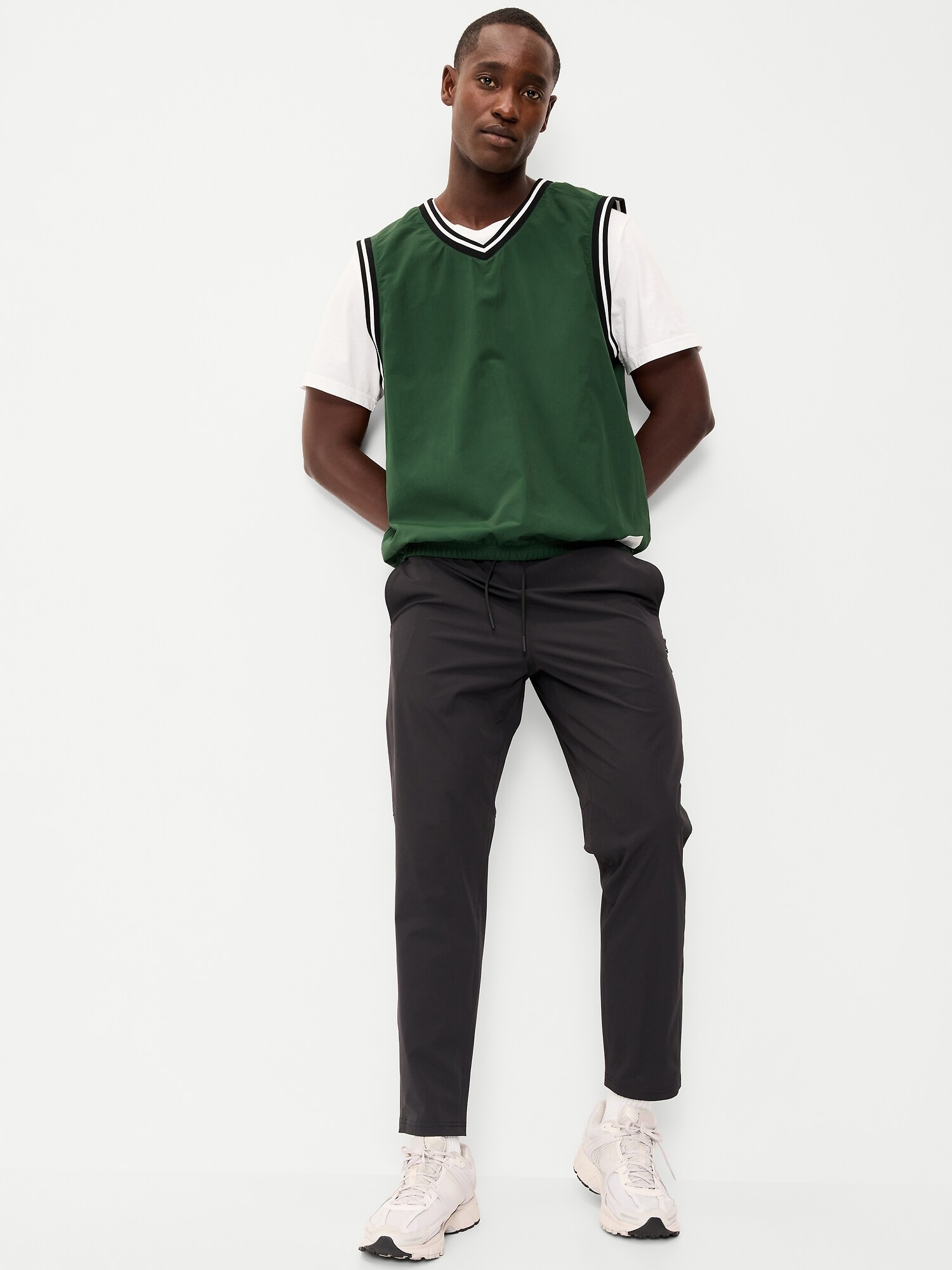 Мужской жилет Old Navy Loose Golf Vest, цвет: Field Of Greens — фото 3