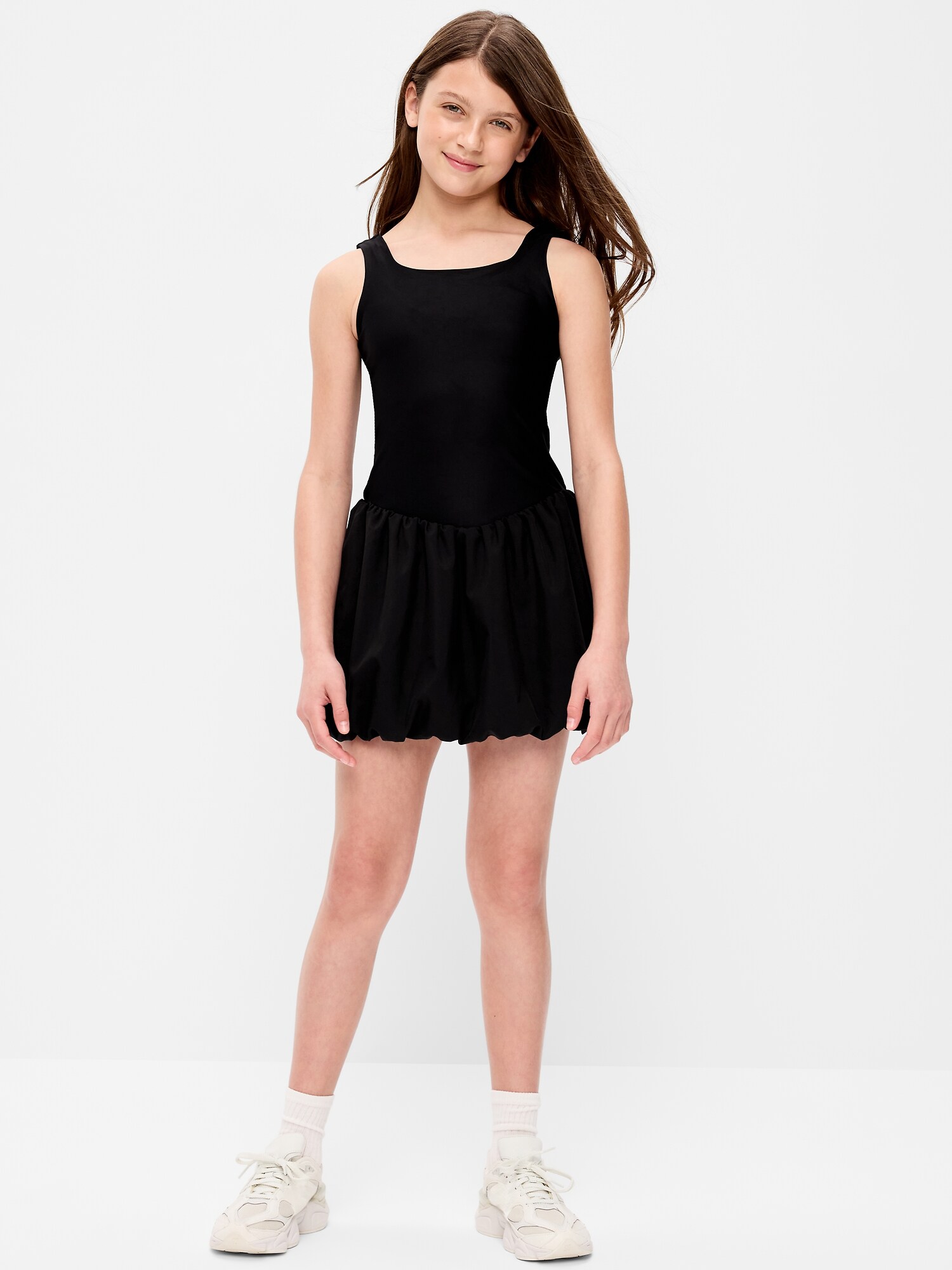 Платье Old Navy PowerSoft Sleeveless Bubble Athletic Dress для девочек, цвет: Чёрный