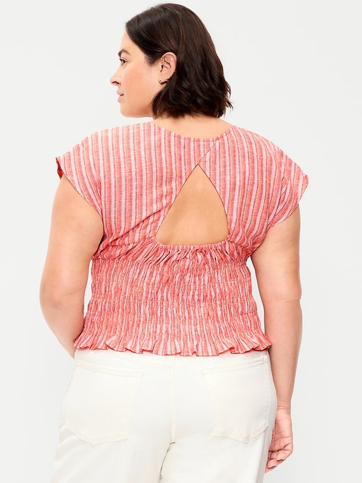 Image number 7 showing, Linen-Blend Short-Sleeve Smocked Top