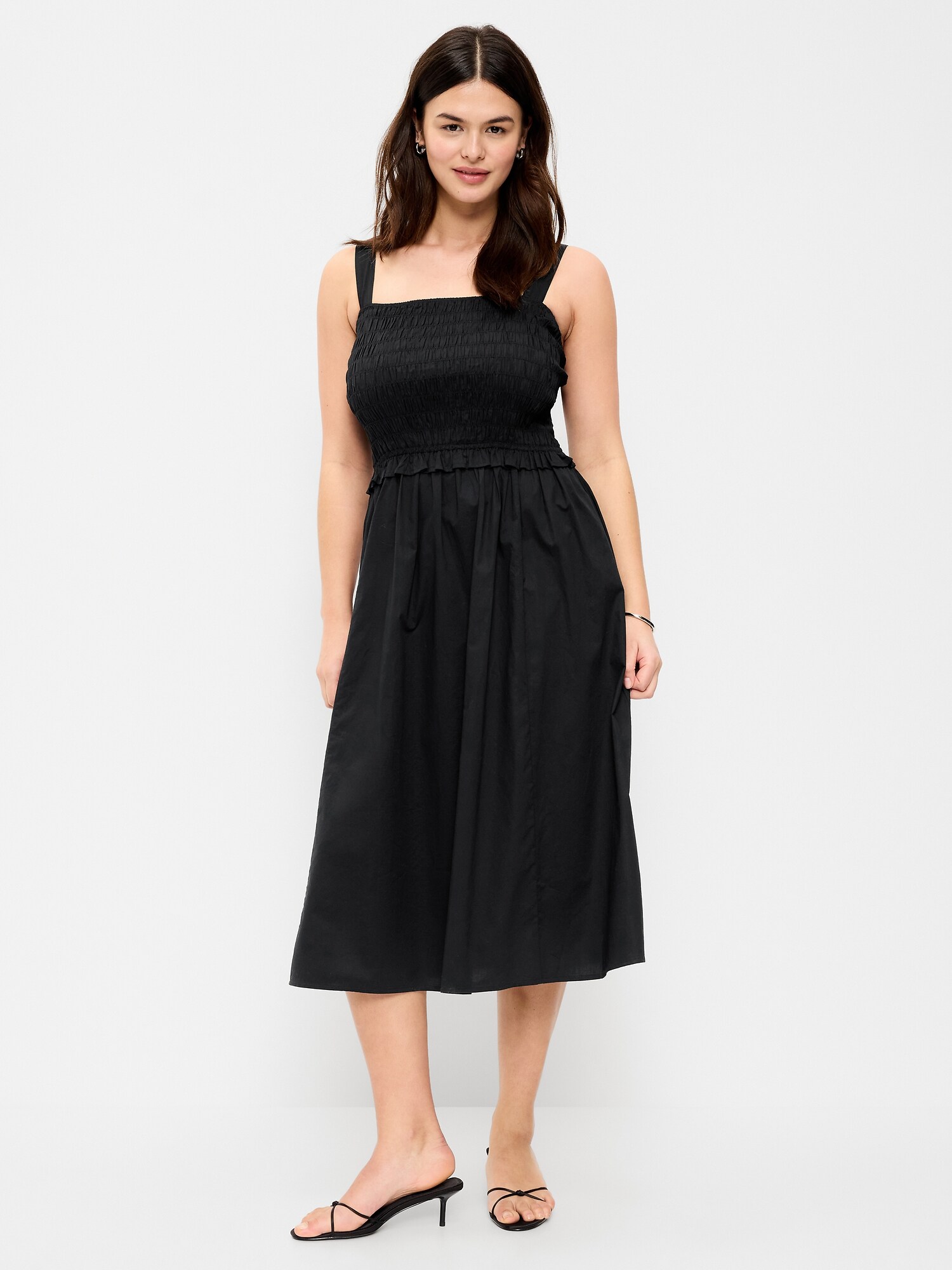 Женское платье Old Navy Fit & Flare Smocked-Bodice Midi, цвет: Чёрный — фото 6