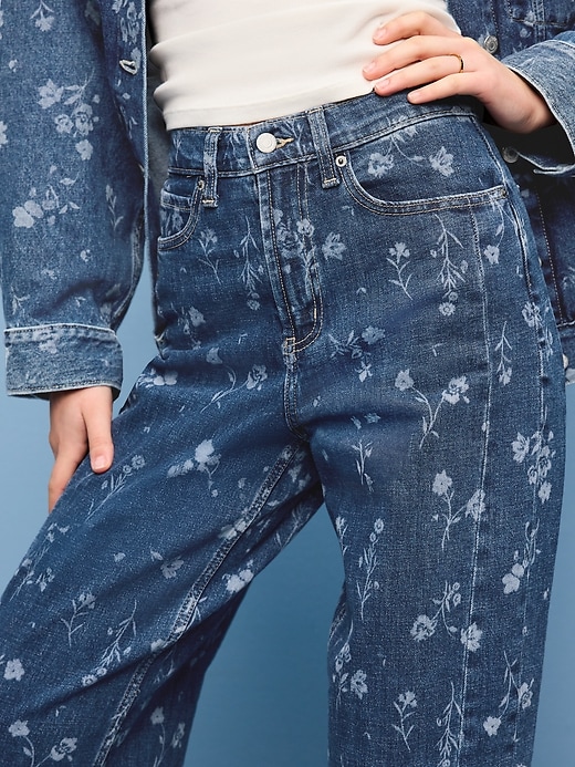 Image number 5 showing, High-Waisted Barrel Ankle Jeans