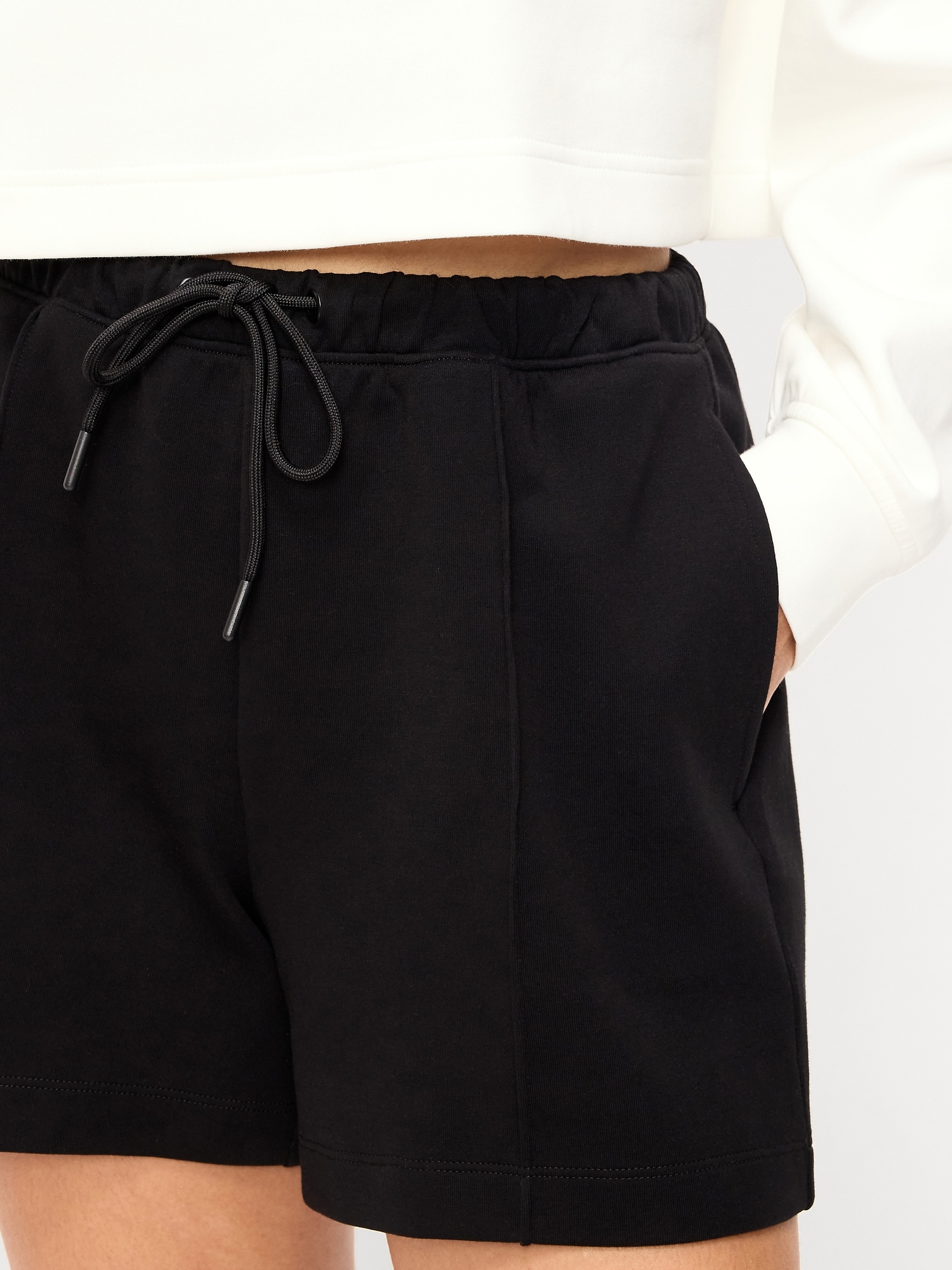 Relaxed Dynamic Fleece Shorts