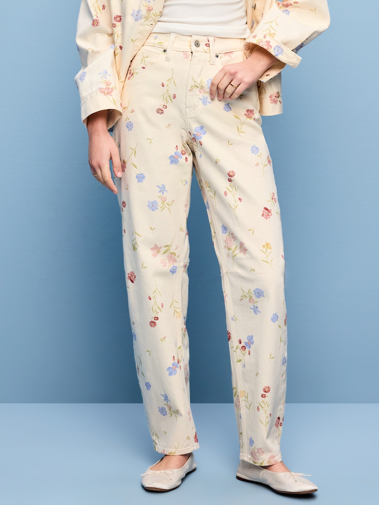 Image number 2 showing, High-Waisted Barrel Jeans