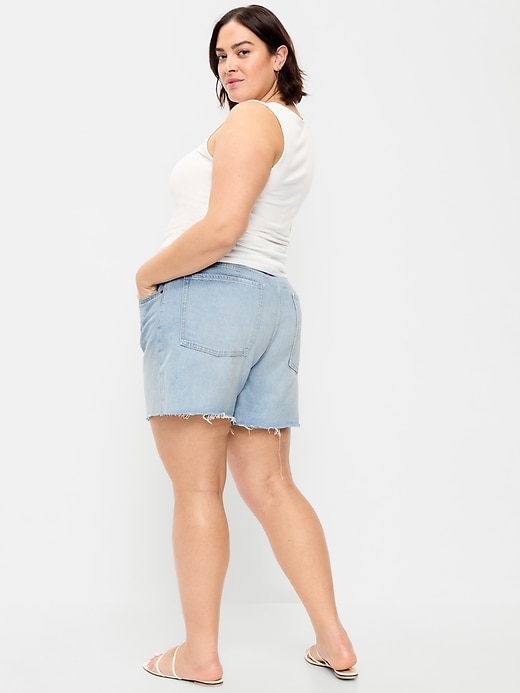 Image number 4 showing, High-Waisted Wow Baggy Jean Shorts -- 5-inch inseam