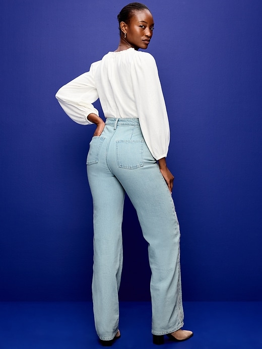 Image number 3 showing, Curvy Extra High-Waisted Scalloped Wide-Leg Jeans