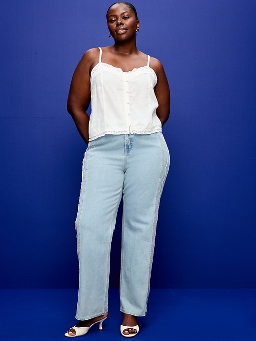 Image number 8 showing, Curvy Extra High-Waisted Scalloped Wide-Leg Jeans