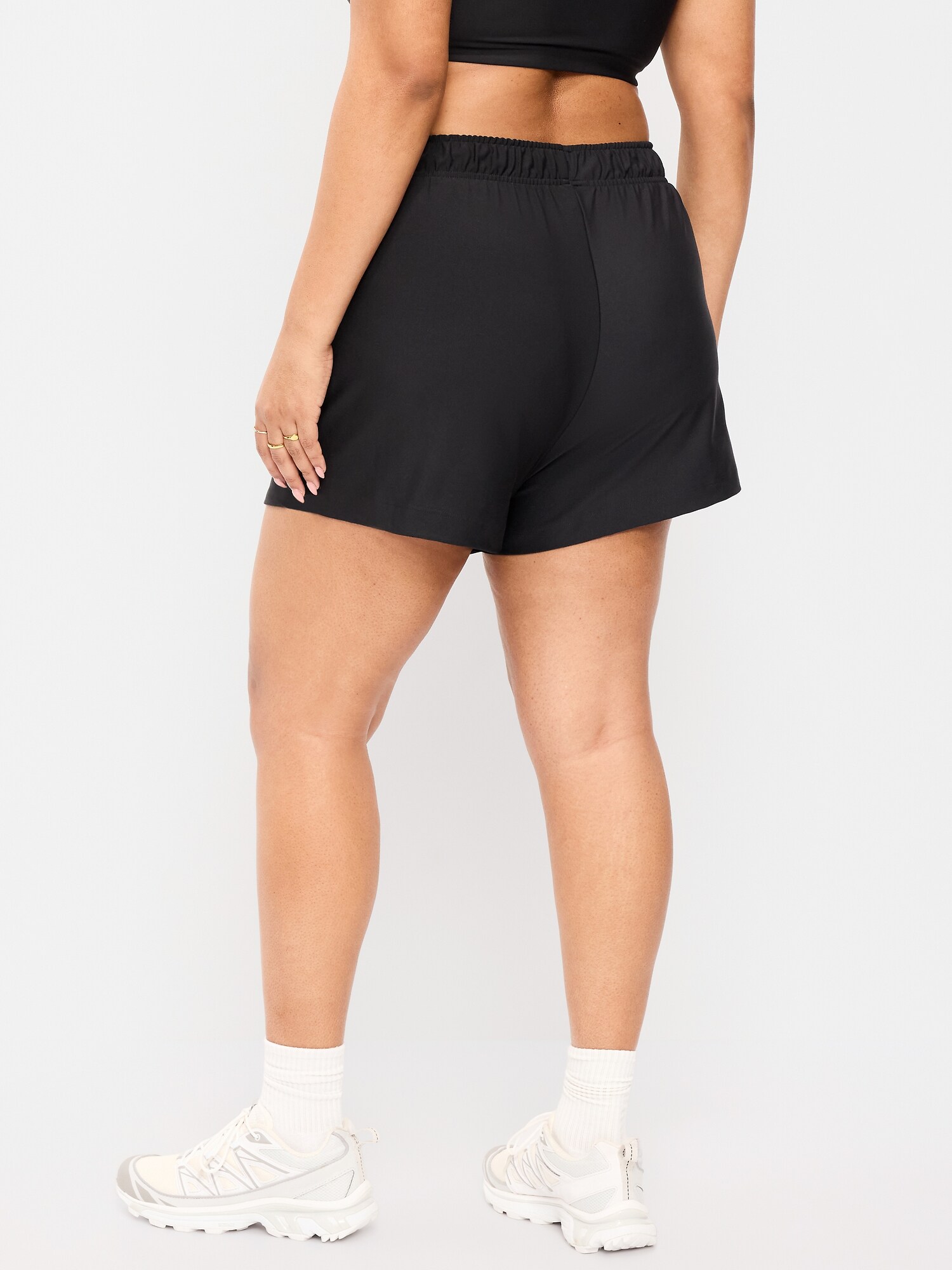 Женские шорты Old Navy High-Waisted PowerSoft Shorts -- 3.5-inch inseam, цвет: Чёрный — фото 5