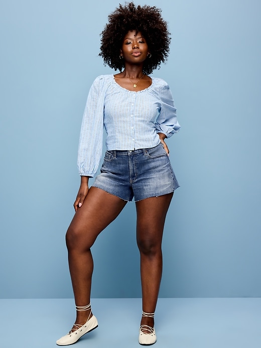 Image number 4 showing, Curvy High-Waisted OG Jean Cut-Off Shorts -- 4-inch inseam