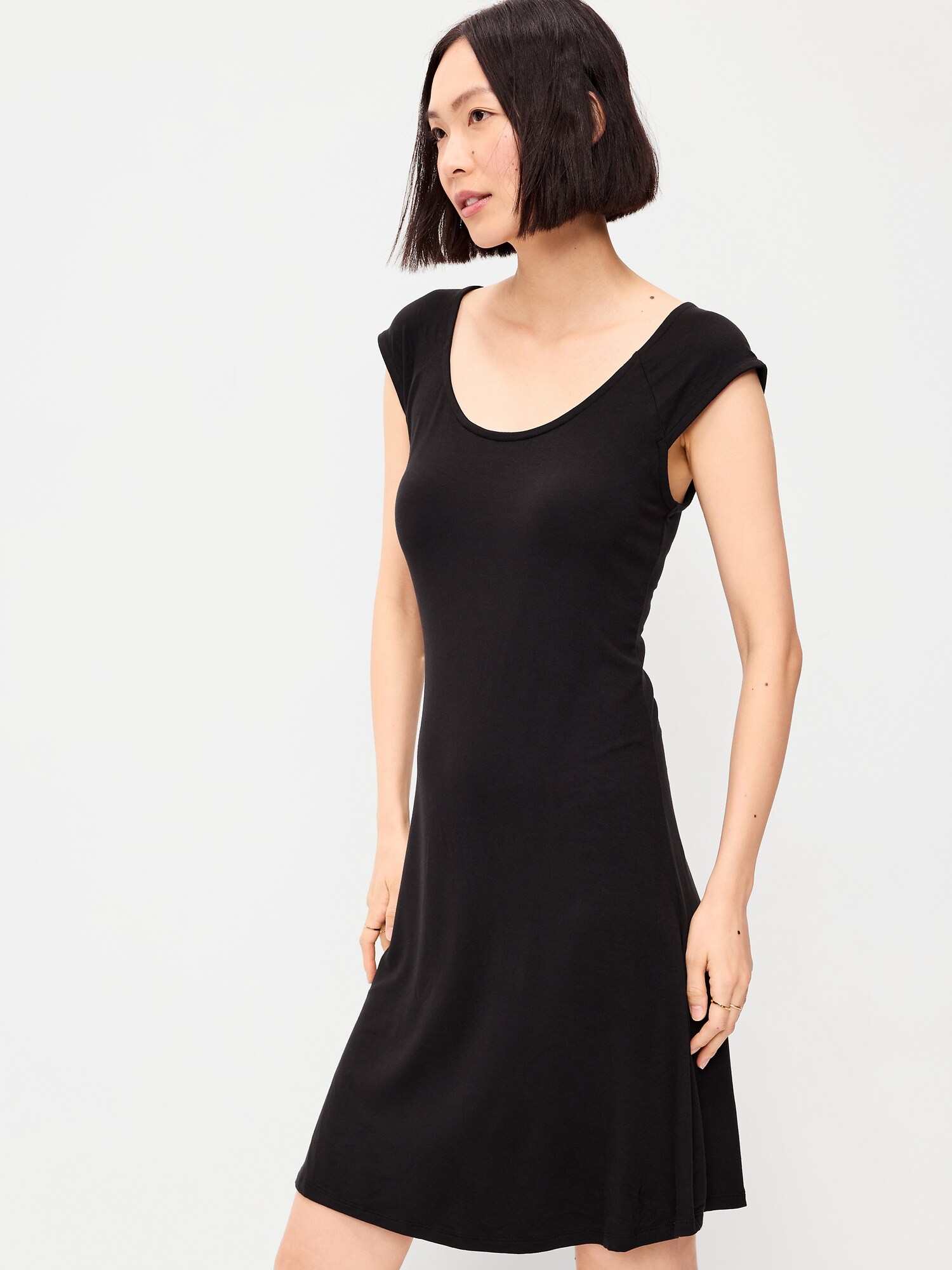 Женское платье Old Navy Short-Sleeve Scoop-Neck Mini, цвет: Чёрный — фото 5