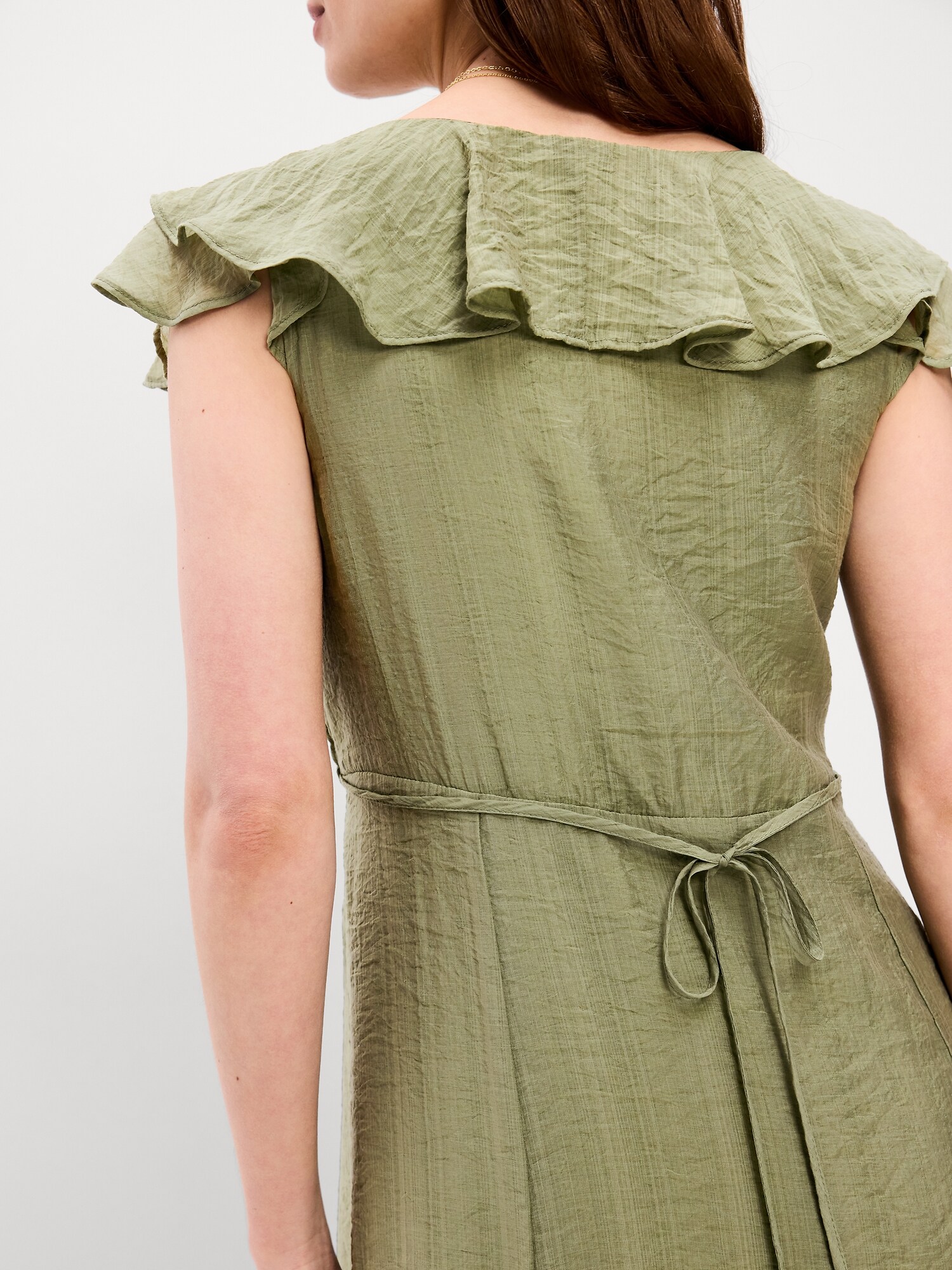 Женское платье Old Navy Ruffle-Sleeve Fit & Flare Midi, цвет: Bare Ground — фото 5