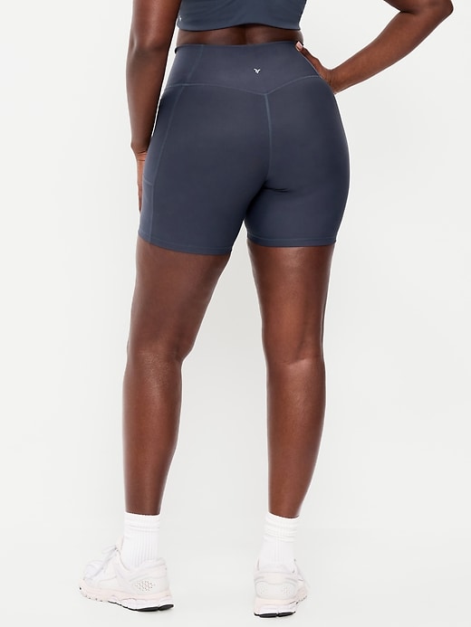 Image number 5 showing, Extra-High Waisted PowerSoft Boundless Pocket Biker Shorts-- 6-inch inseam - No Front Seam
