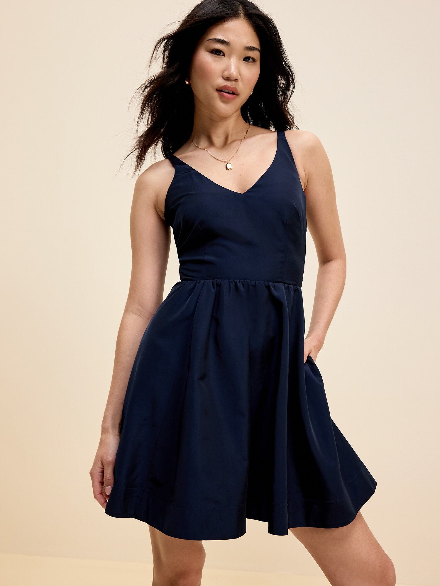 Женские платья The Occasion by Old Navy Fit & Flare Taffeta Mini, цвет: Тёмно-синий — фото 3