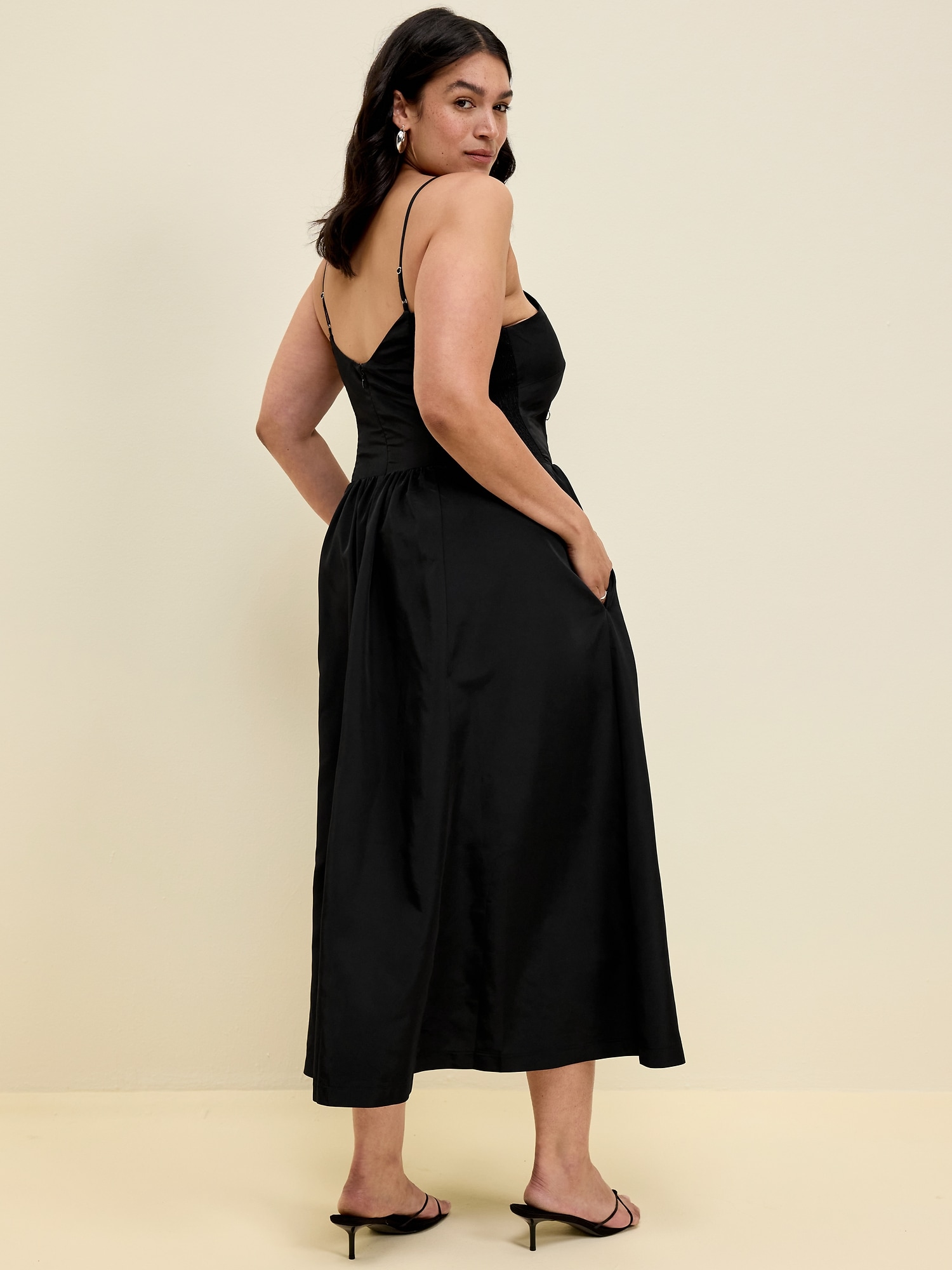 The Occasion by Old Navy Fit & Flare Sleeveless Taffeta Midi Dress