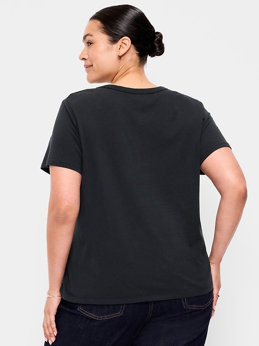 Image number 9 showing, EveryWear Crew-Neck Logo-Graphic T-Shirt