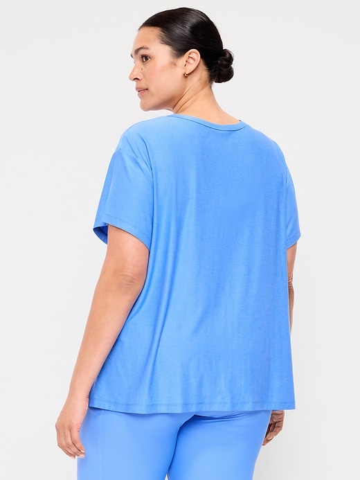 Image number 8 showing, CloudMotion Short-Sleeve Tunic