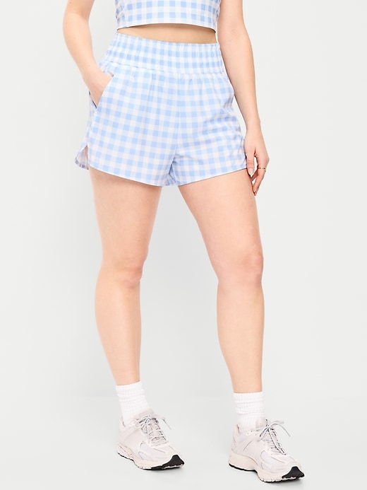Image number 5 showing, Extra High-Waisted Crinkle Run Shorts -- 3-inch inseam