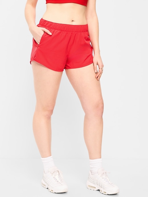 Image number 4 showing, Mid-Rise StretchTech Run Shorts -- 3-inch inseam