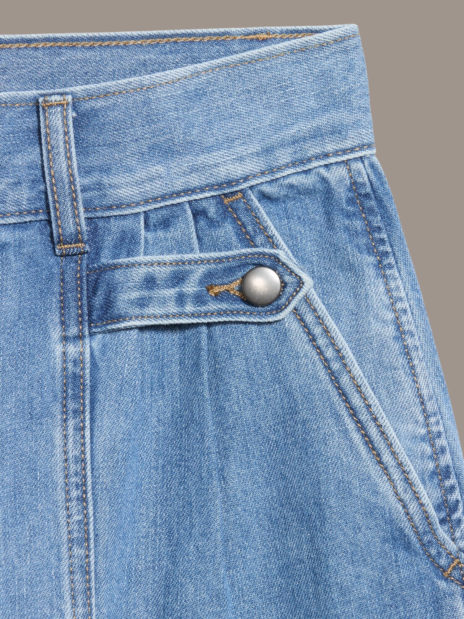 Женские брюки Old Navy x Christopher John Rogers High-Waisted Barrel, цвет: Средняя варка — фото 6