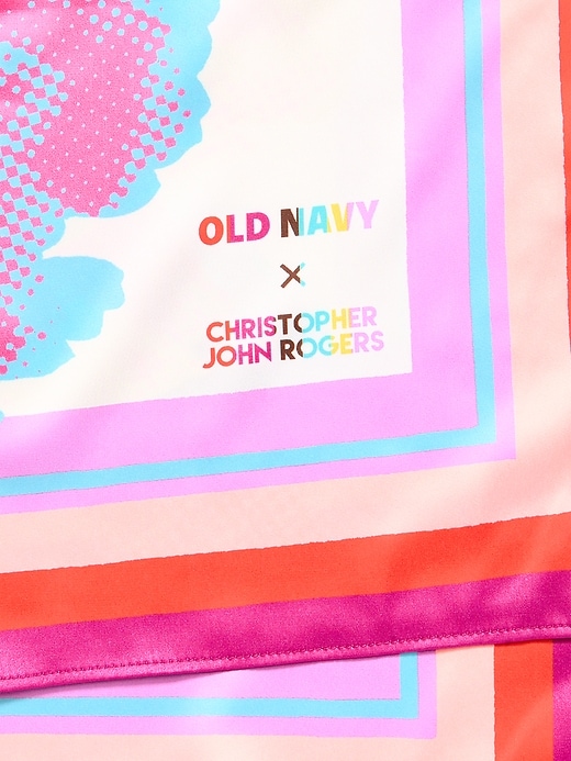 Image number 3 showing, Old Navy x Christopher John Rogers Oversized Scarf