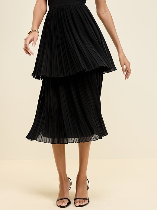 Image number 4 showing, The Occasion by Old Navy Pleated Fit & Flare Midi Dress