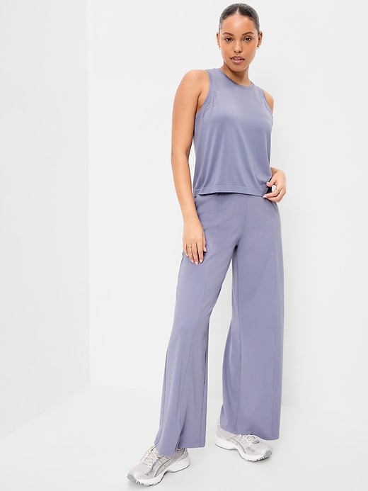 Image number 3 showing, Fluid Seamless Loose Tank Top