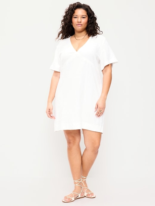 Image number 8 showing, V-Neck Linen-Blend Mini Shift Dress