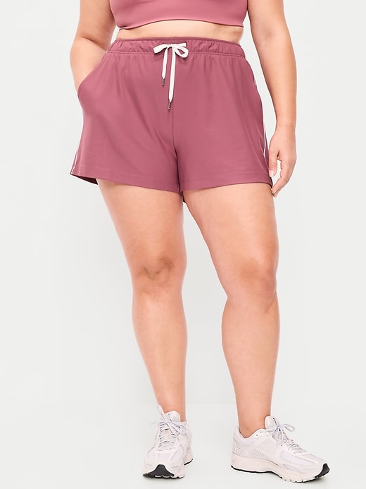 Image number 7 showing, High-Waisted PowerSoft Shorts -- 3.5-inch inseam
