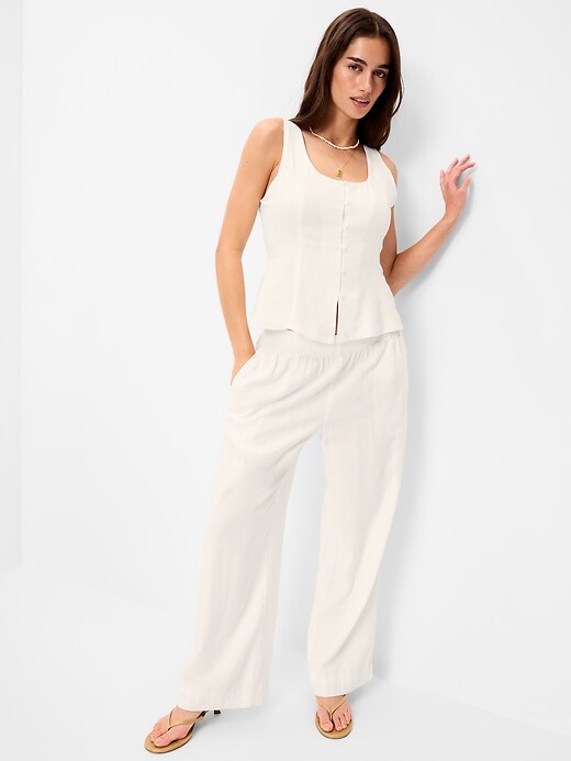 Image number 3 showing, Sleeveless Button-Down Top