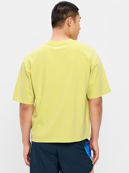 Image number 2 showing, Heavyweight Graphic Cropped T-Shirt