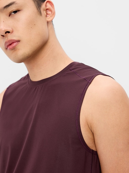 Image number 3 showing, Performance Vent Tank