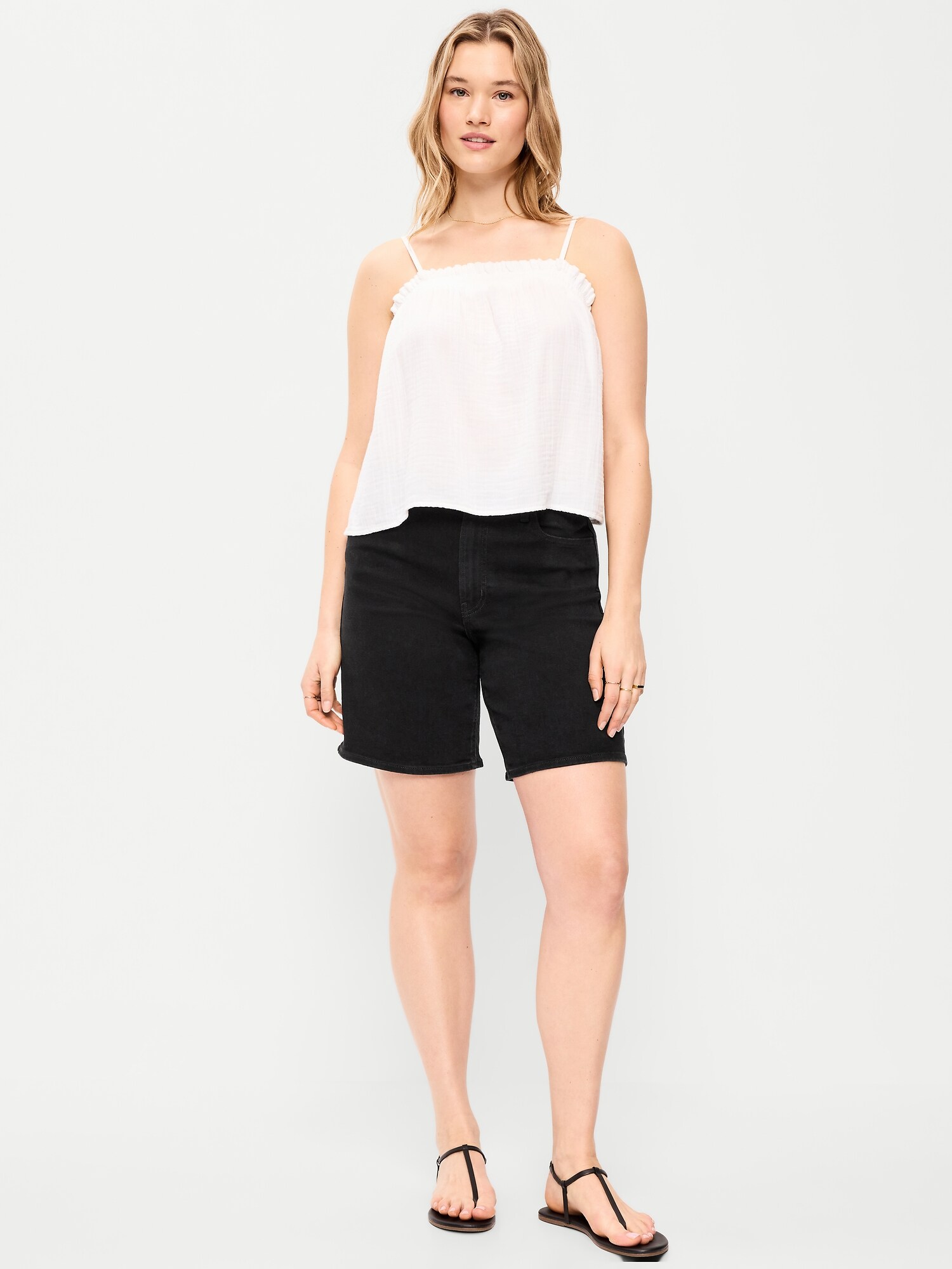 Женские шорты Old Navy High-Waisted Wow Bermuda Jean Shorts -- 9-inch inseam, цвет: Чёрный — фото 5