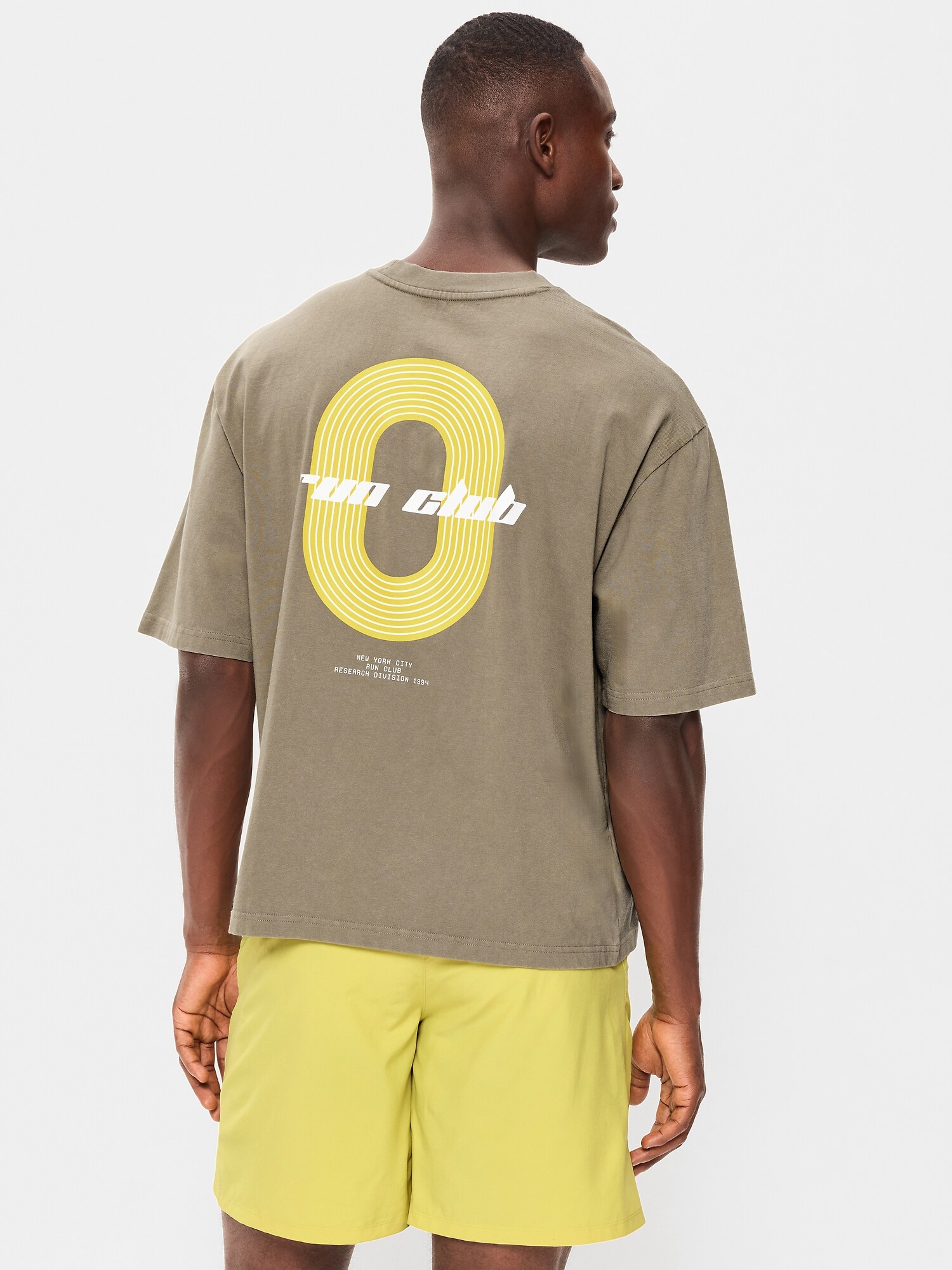 Мужская футболка Old Navy Lived-In Pro Short-Sleeve Graphic, цвет: Banyan — фото 2