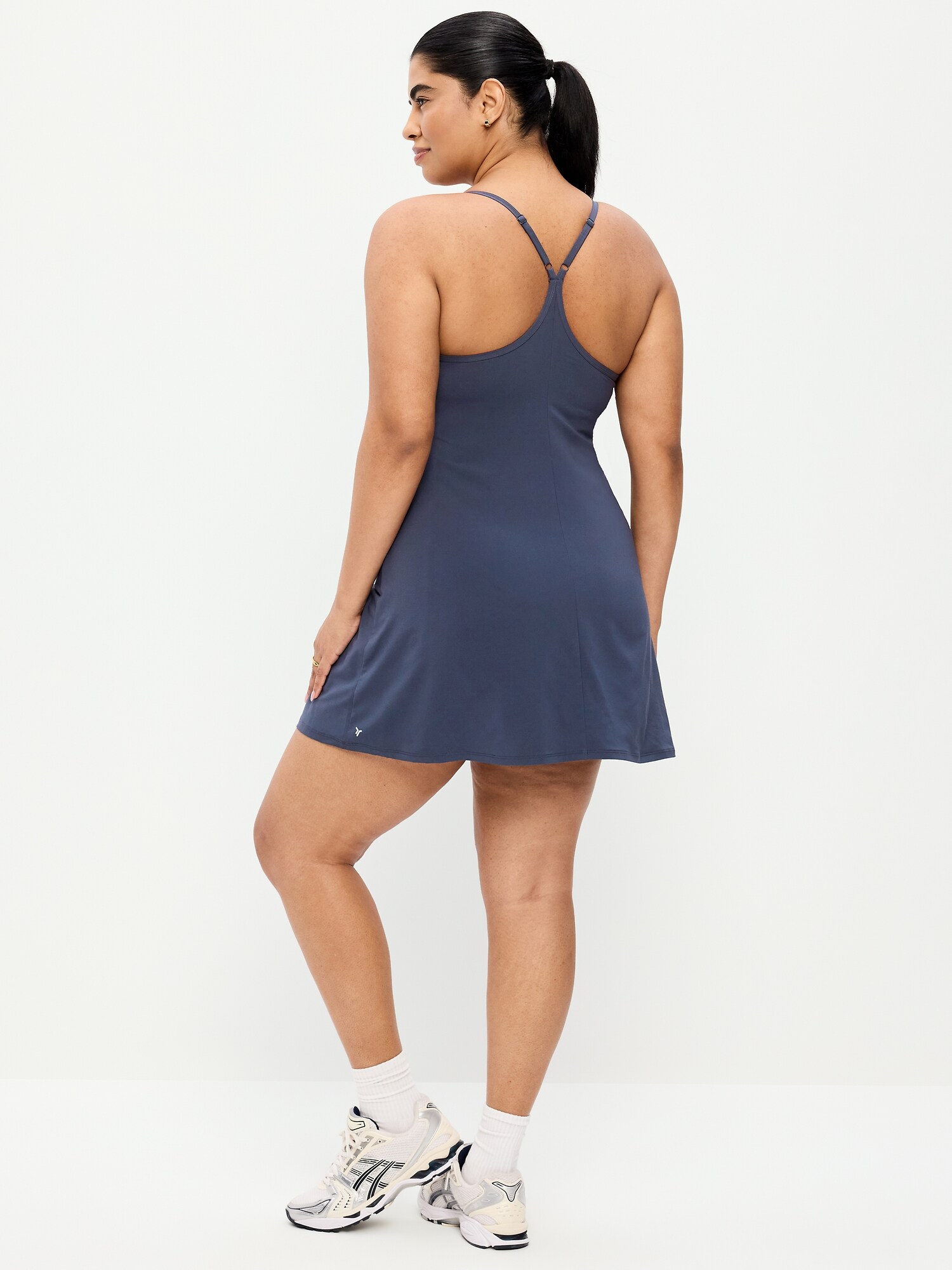 Женское платье Old Navy Stretch Woven Racerback Tennis Dress, цвет: Сумеречный тёмно-синий — фото 6