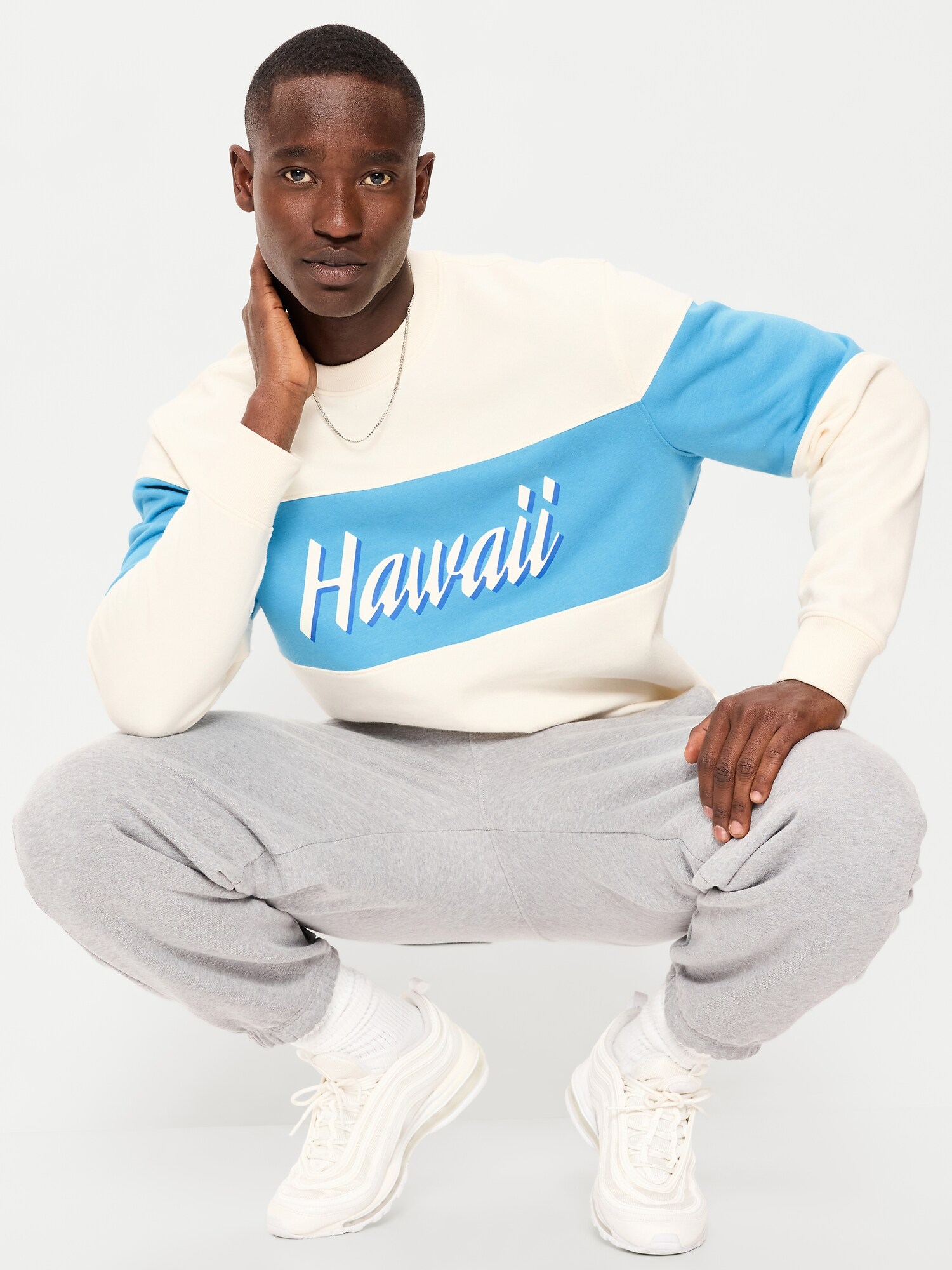 Мужской свитшот Old Navy Loose Color-Block Crew-Neck, цвет: Creme De La Creme — фото 3