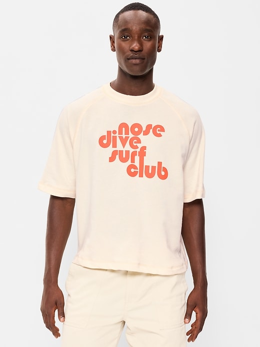 Image number 1 showing, Loose Raglan Cropped Sweatshirt