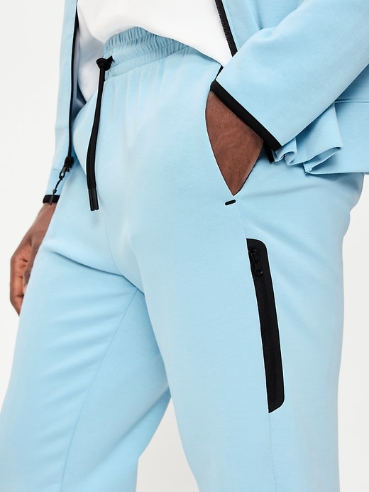 Image number 4 showing, Dynamic Fleece 4.0 Joggers
