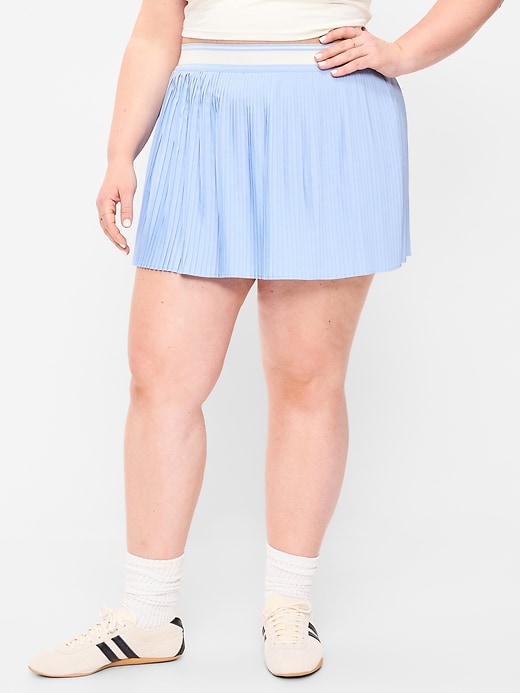 Image number 3 showing, Extra High-Waisted Micro-Pleated Skort
