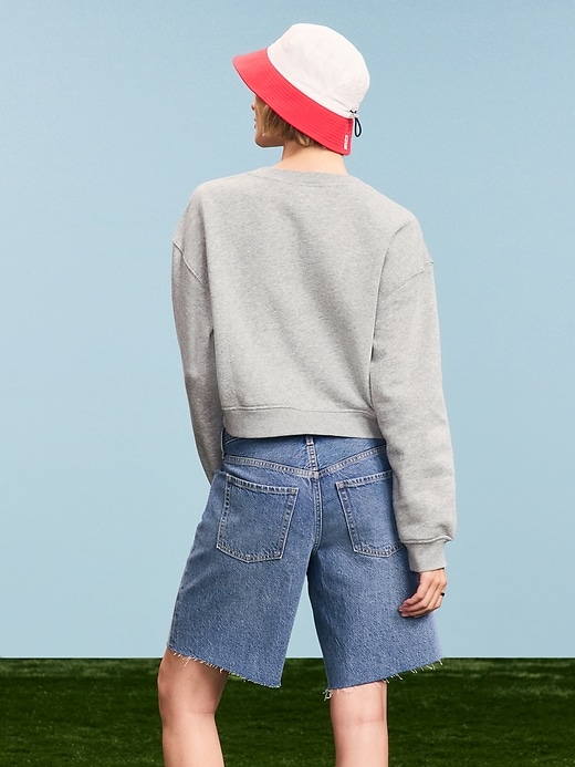 Image number 2 showing, FIFA World Cup 26™ England Oversized Graphic Sweatshirt for Women