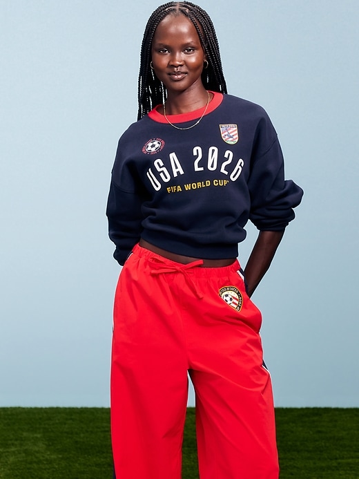 Image number 1 showing, FIFA World Cup 26™ USA Oversized Graphic Sweatshirt for Women