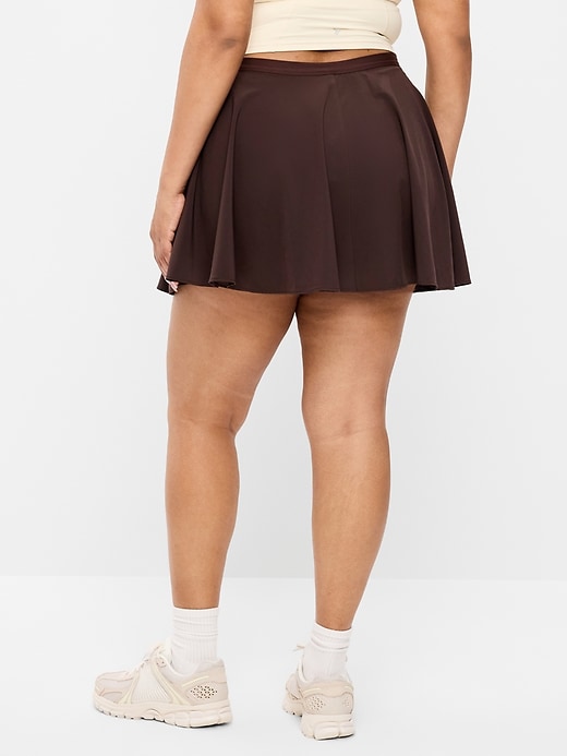 Image number 4 showing, Extra High-Waisted Stretch Woven Swing Skort