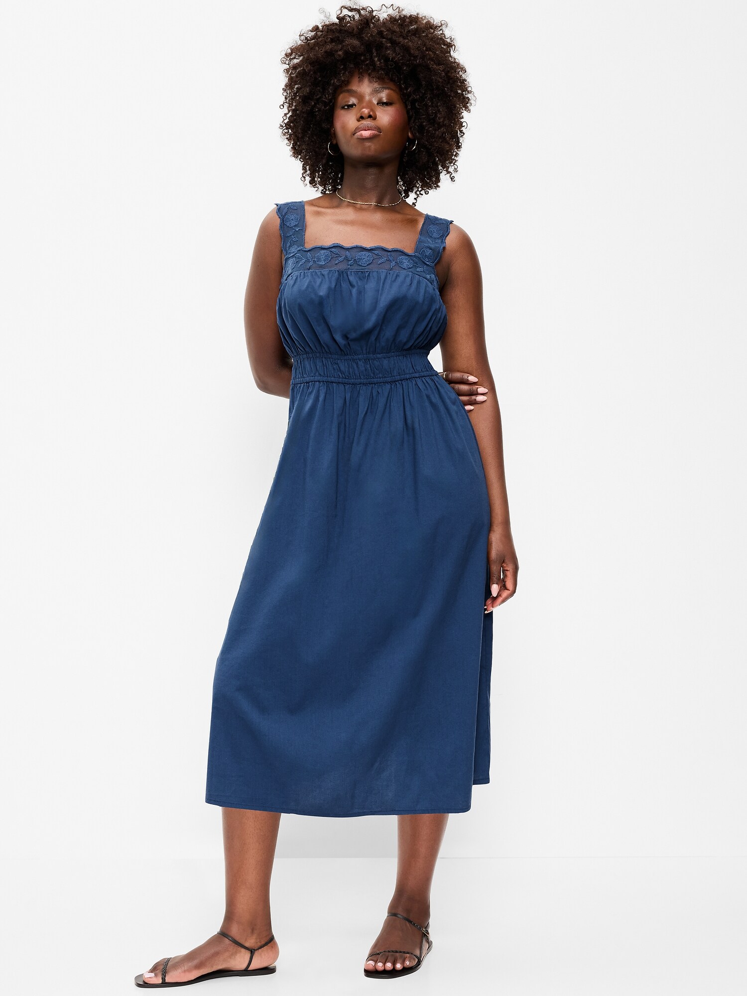 Женское платье Old Navy Fit & Flare Smocked-Waist Midi, цвет: Синий — фото 6